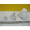Image 2 : 3 ALABASTER CARVED BEARS