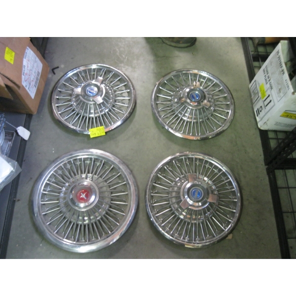 SET OF HUBCAPS - 3 + 1