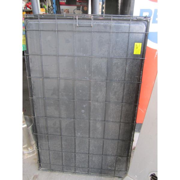 LG. FOLD DOWN DOG CRATE