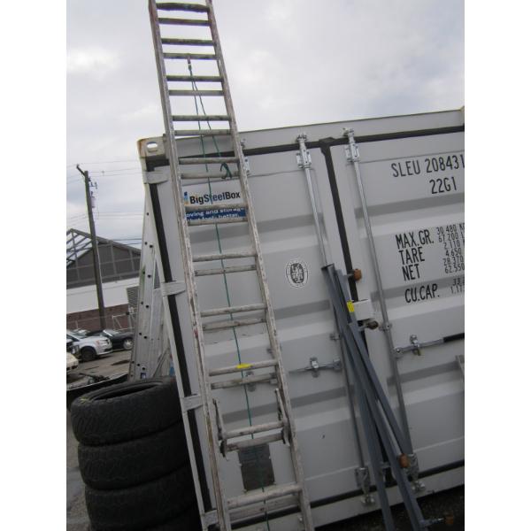 24' EXTENSION LADDER