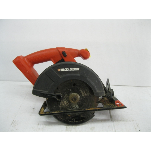 BLACK & DECKER CORDLESS CIRCULAR SAW - NO BATTERY OR CHARGER