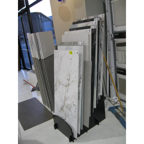 2 DISPLAYS W/LARGE DISPLAY TILES