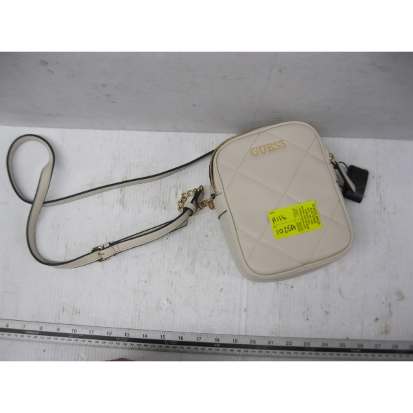 LADIES GUESS PURSE