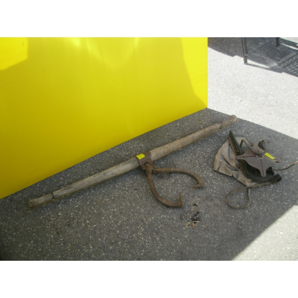 LOG LIFTER & SEED SPREADER