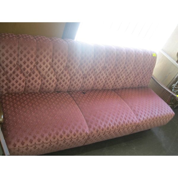 VINTAGE DAYBED/COUCH