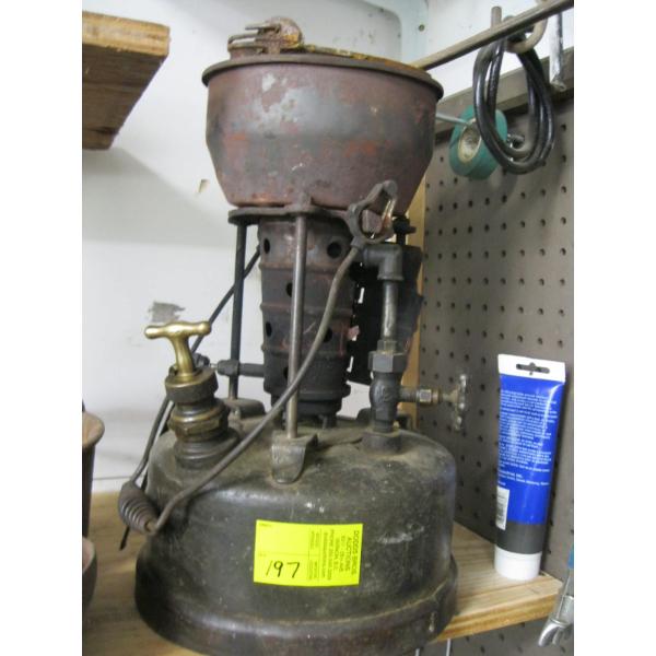 PLUMBER'S STOVE W/CAST POT & LADLE