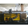 Image 2 : DEWALT PORTABLE TABLE SAW