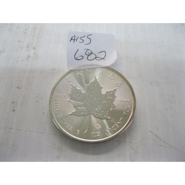 2022 CDN 1 OZ .999 SILVER MAPLE LEAF COIN, (TAX EXEMPT)