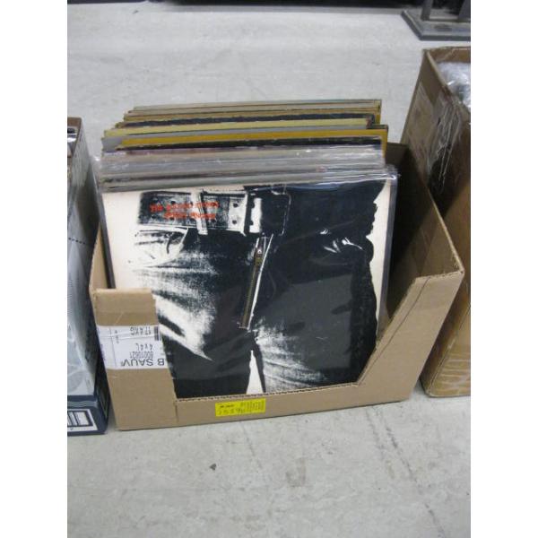 BOX OF COLLECTABLE RECORDS