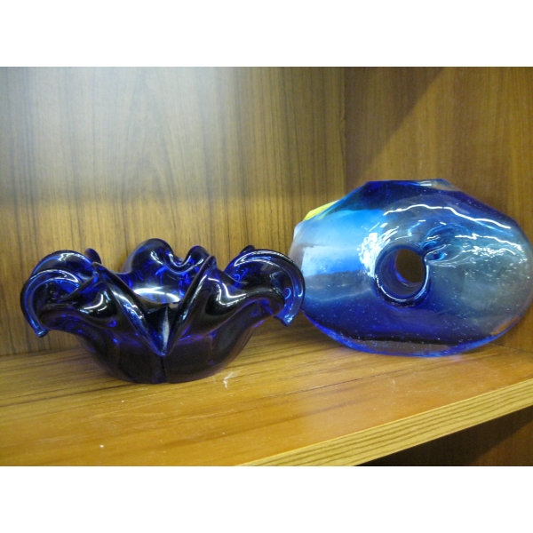 2 PIECES OF MURANO ITALIAN GLASSWARE