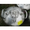 Image 3 : 3 STAINLESS STEEL PRESSURE TANKS - 1 MISSING CENTER LID