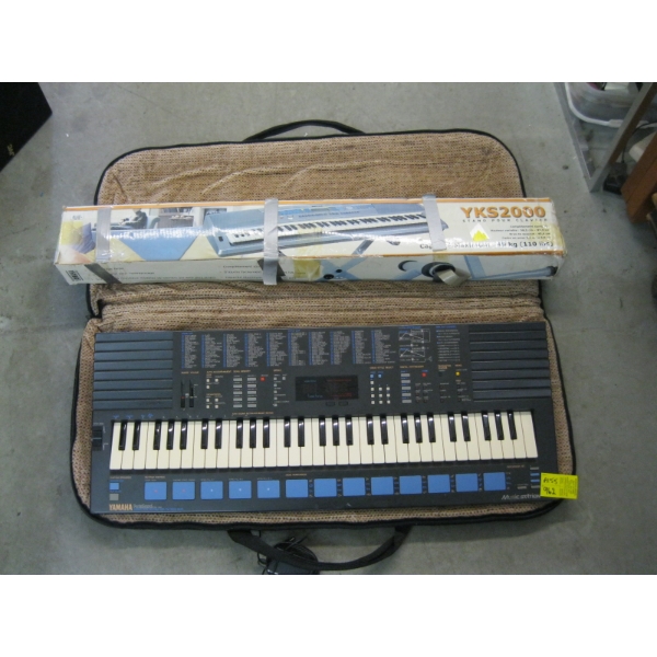 YAMAHA PORTASOUND PSS-680 KEYBOARD W/STAND