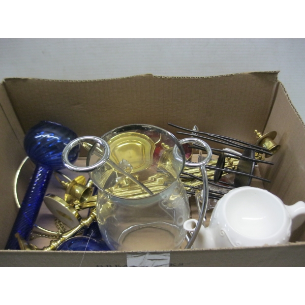 ASST. CANDLEHOLDERS