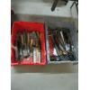 Image 1 : BIN OF MISC. TOOLS & TROWELS