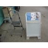 Image 2 : FOLDING DISPLAY BOARD & A 2 STEP LADDER