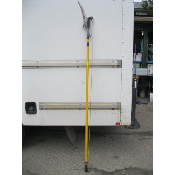EXTENSION PRUNING POLE