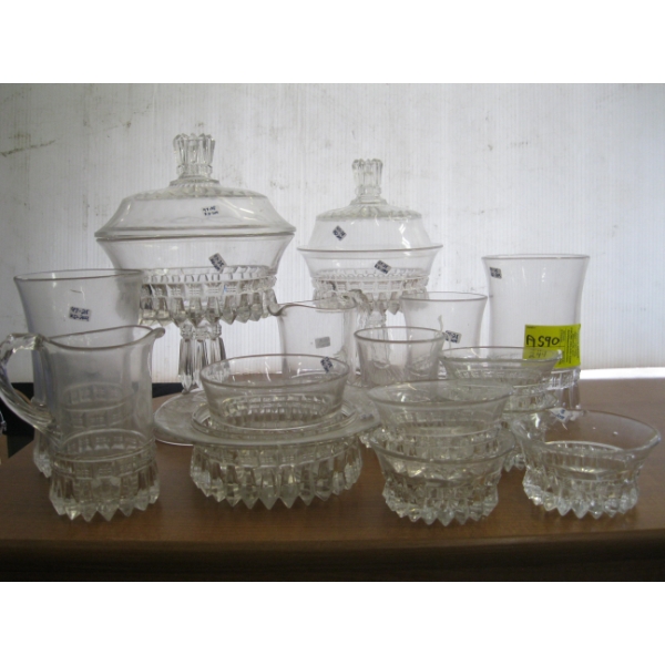 VINTAGE GLASSWARE