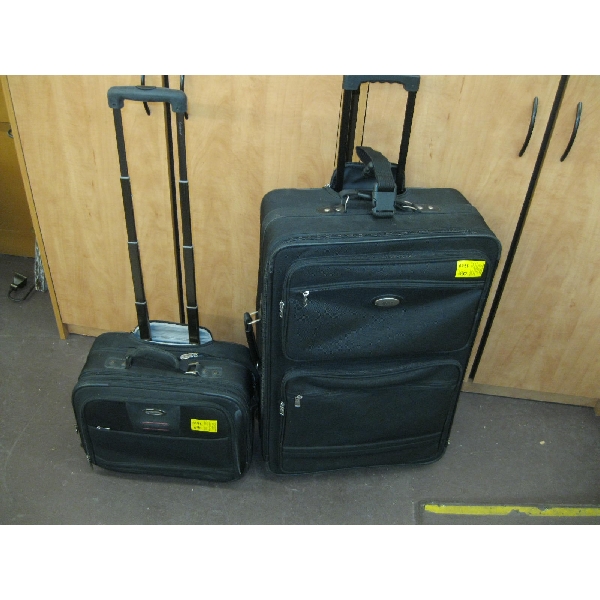 2 PIECES OF LUGGAGE