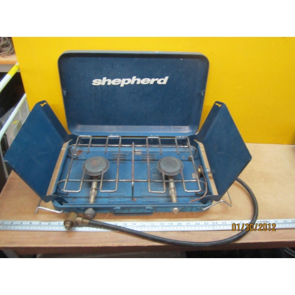 BLUE CAMP STOVE