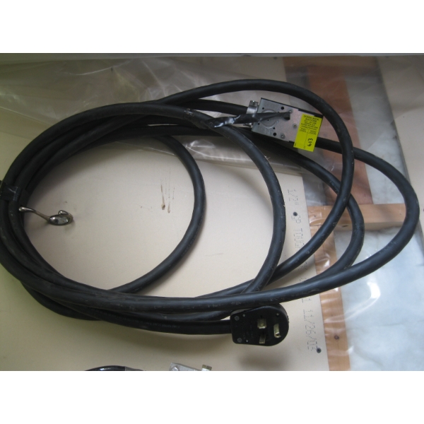 220V EXTENSION CORD