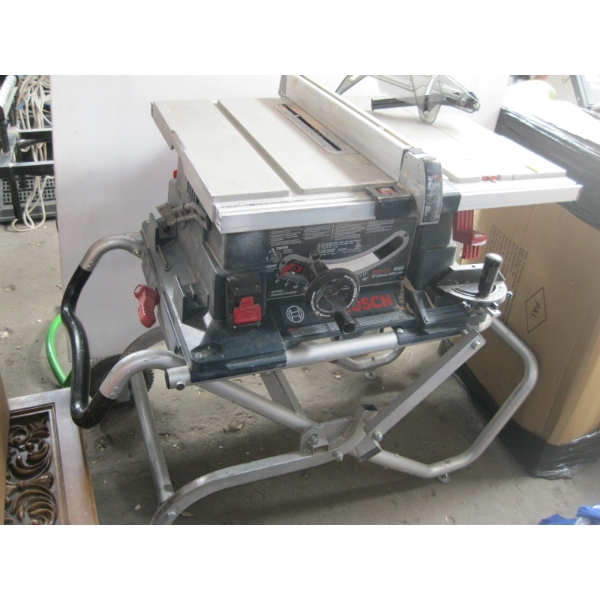 BOSCH 10" TABLE SAW ON FOLDING STAND