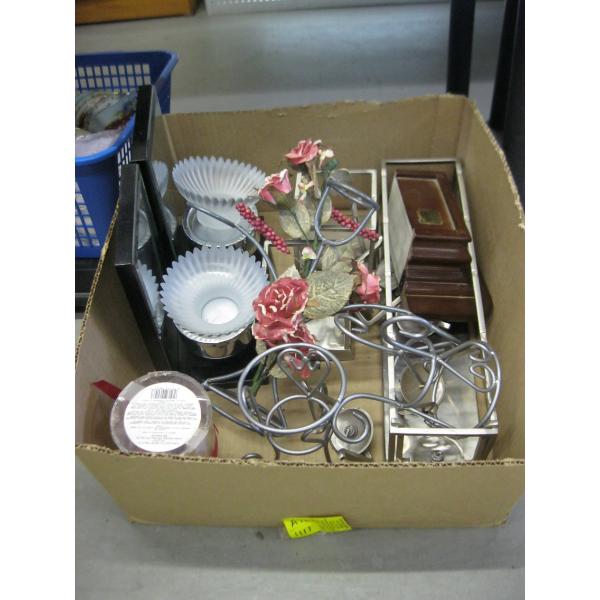 CANDLEHOLDERS