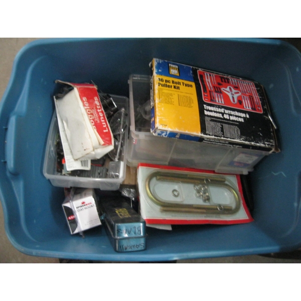 PLASTIC BIN W/MISC. CONTENTS: PULLER SET, AUTOMOTIVE ACCESS., ETC.