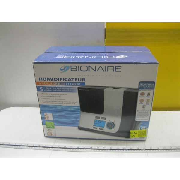 BONAIRE PURE INDOOR LIVING HUMIDIFIER - WARM & COOL MIST - NEW IN BOX