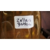 Image 2 : MCM ZELLERS BOTTLE
