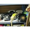 Image 1 : 5 TELEPHONES