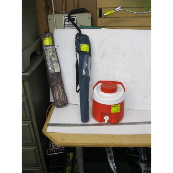 2 FOLDING STOOLS & A WATER JUG
