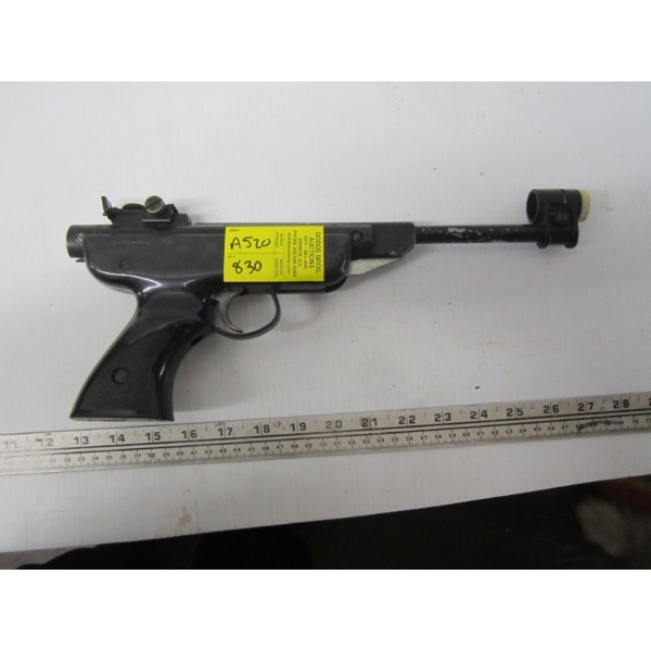 ITALIAN MADE .177 CALIBER BREAK TYPE PELLET PISTOL