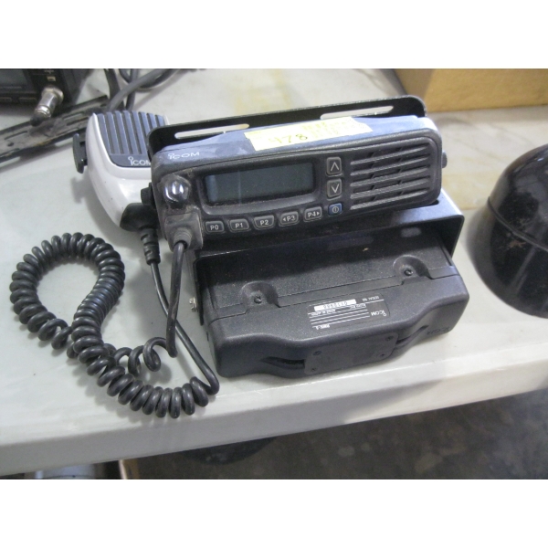 ICOM VHF RADIO