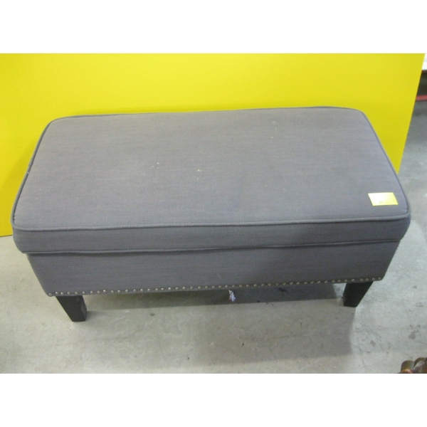 UPHOLSTERED STORAGE BENCH