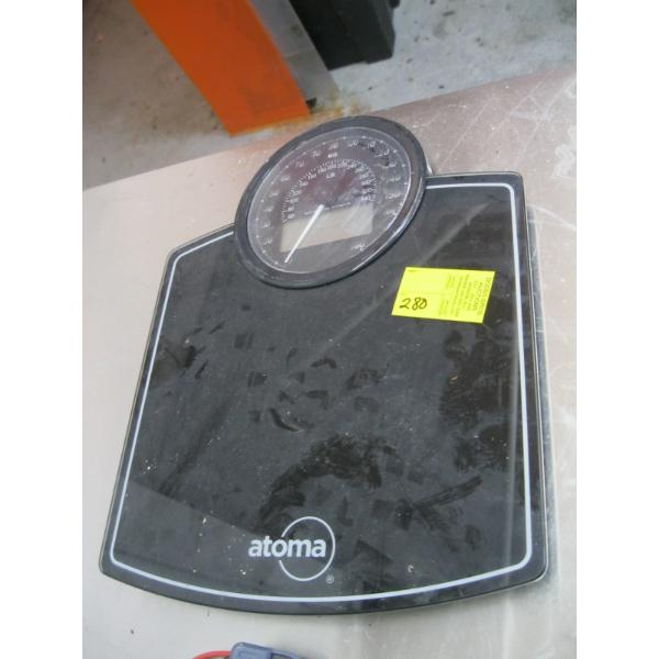 ELECTRIC FLOOR SCALE