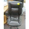 Image 3 : PAIR OF LEATHER LOOK OFFICE CHAIRS