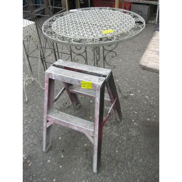 METAL SM. PATIO BISTRO TABLE & 2 STEP FOLDING STEPLADDER