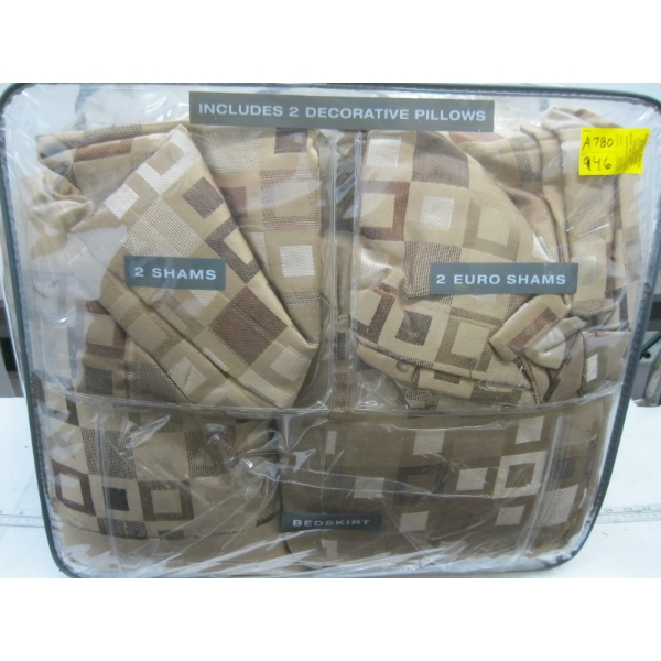 COMFORTER SET & ACCESS. - SZ??