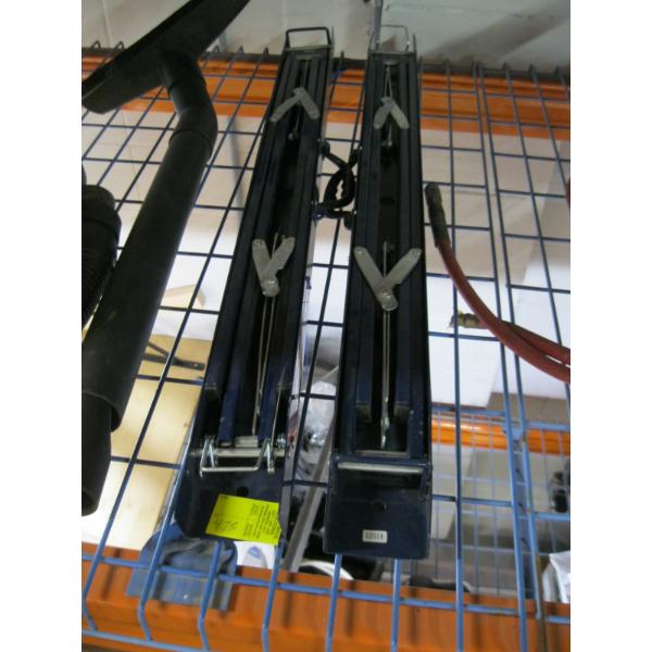 2 FOLDING SAWHORSES