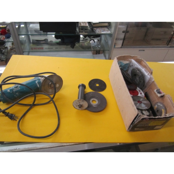 MAKITA GRINDER