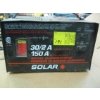 Image 3 : 30 AMP SOLAR BATTERY CHARGER