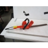 Image 1 : BLACK & DECKER HEDGE TRIMMER