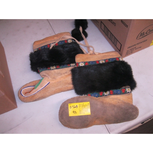 PAIR OF BEADED & FUR MOCCASINS