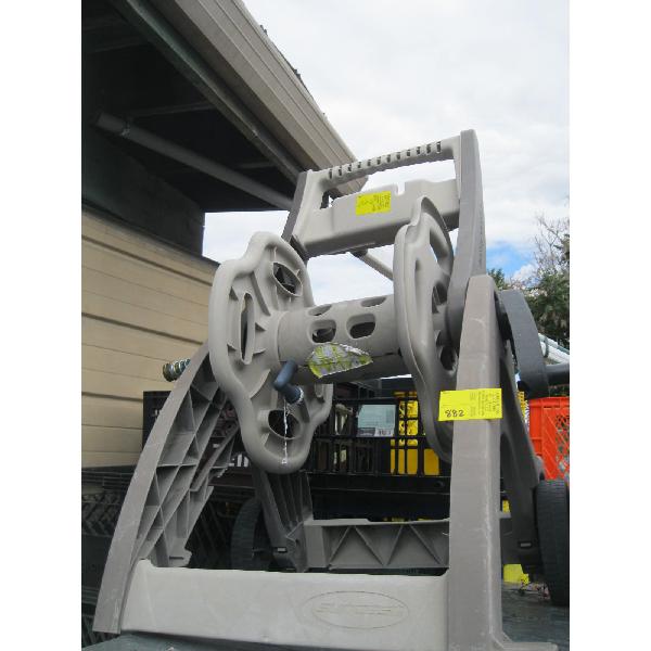 GARDEN HOSE REEL