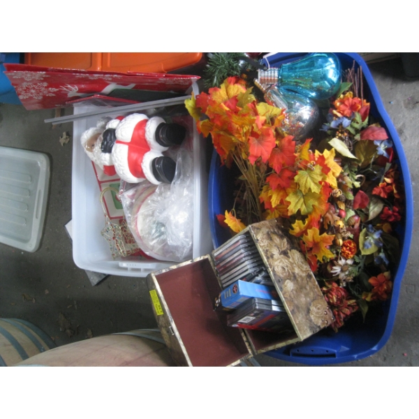 MISC. CHRISTMAS ITEMS, CHEST W/ASST. CDs