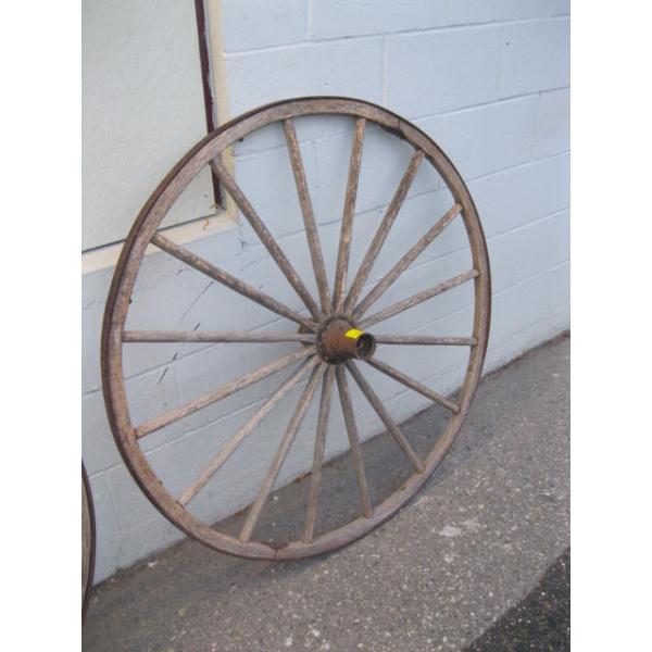 WOODEN WAGON WHEEL