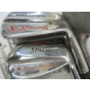 Image 2 : BUNDLE OF RIGHT HANDED GOLFING IRONS