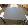 Image 5 : FOLDING CARD TABLE & 4 CHAIRS