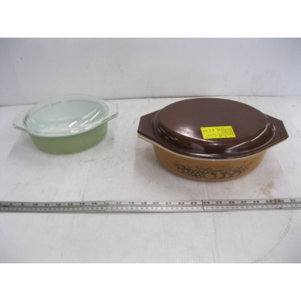 2 PYREX BAKING DISHES