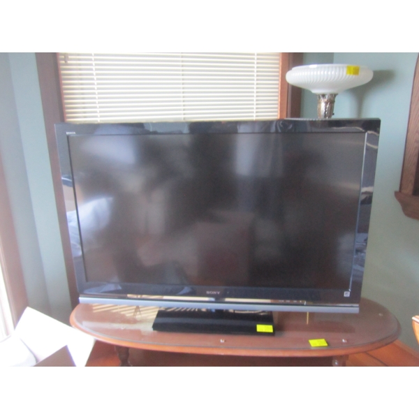 SONY 52" TV